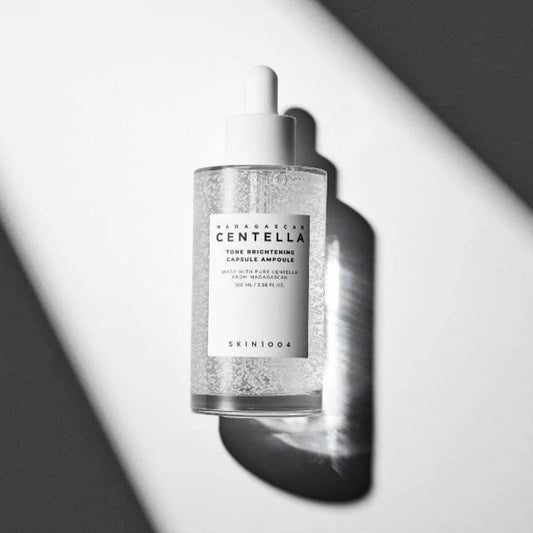 SERUM /AMPOLLA DE CAPSULA ILUMINADORA DE TONO CENTELLA MADAGASCAR SKIN1004