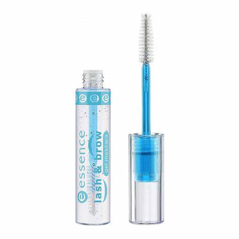 ESSENCE LASH AND BROWN